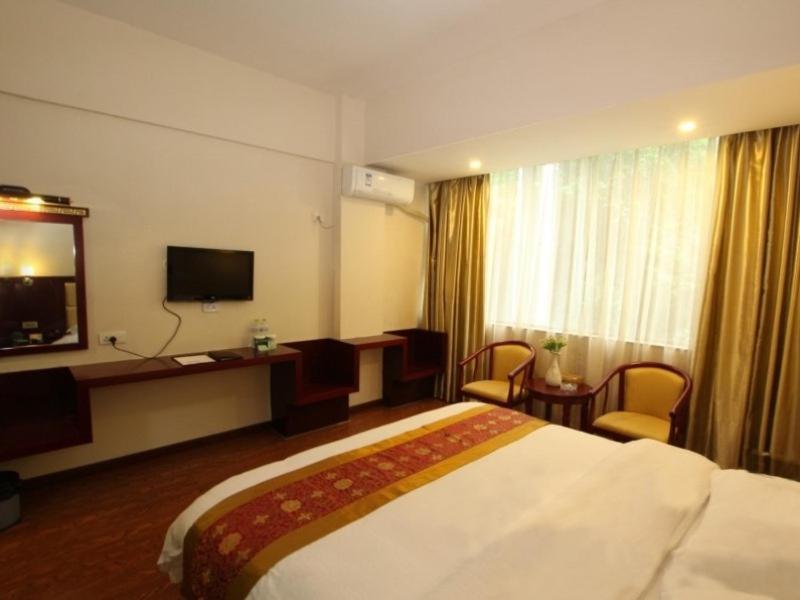Greentree Inn Guangxi Guilin Lingui Jinshan Square Jinshui Road Express Hotel Dış mekan fotoğraf