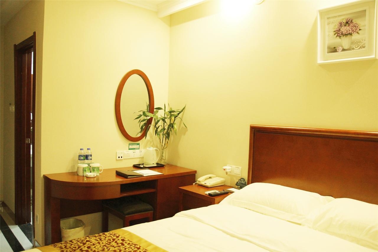 Greentree Inn Guangxi Guilin Lingui Jinshan Square Jinshui Road Express Hotel Dış mekan fotoğraf